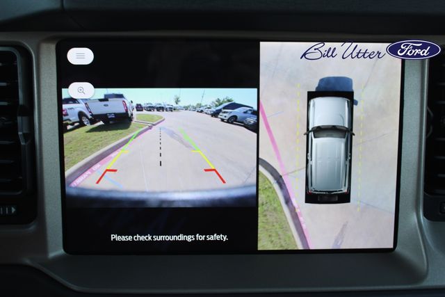 2025 Ford Bronco Outer Banks photo 14