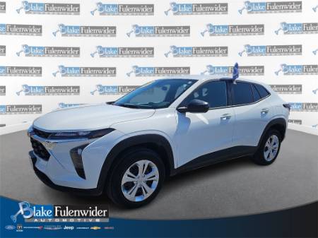 2025 Chevrolet Trax LS