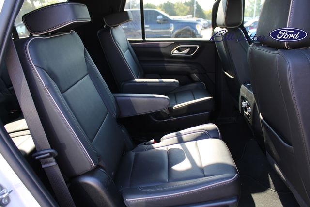 2023 Gmc Yukon SLT photo 13