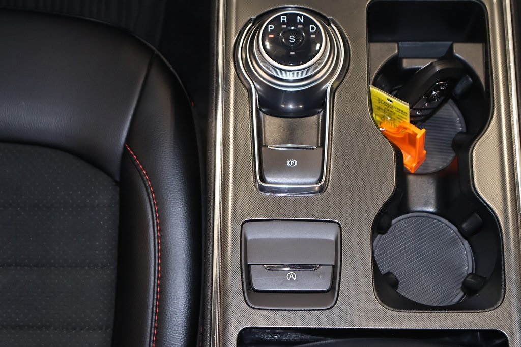 2022 Ford Edge ST photo 27