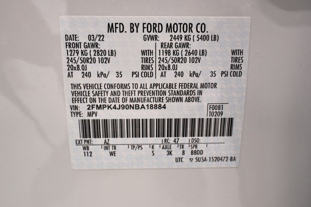 2022 Ford Edge ST photo 40