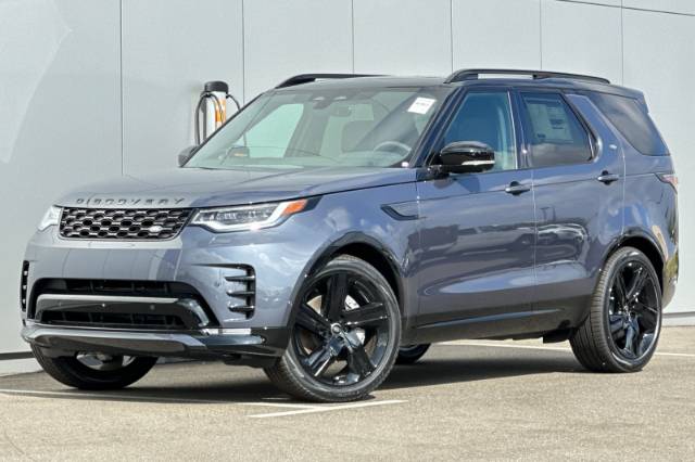 2025 Land Rover Discovery Dynamic SE
