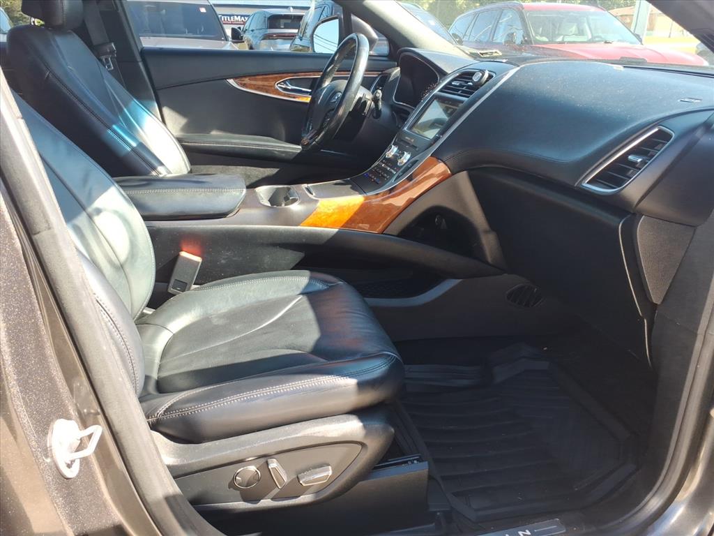 2018 Lincoln MKX Reserve photo 4