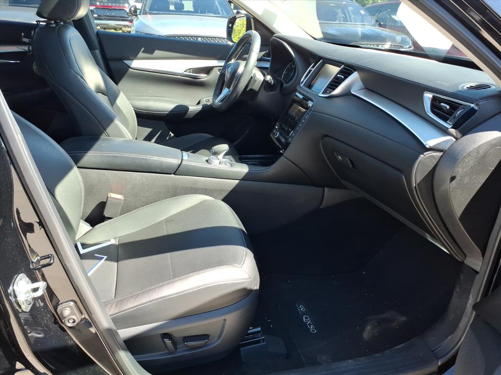 2021 Infiniti QX50 Sensory photo 4