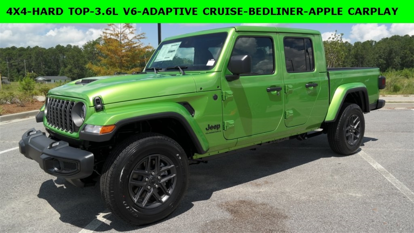 2025 Jeep Gladiator Sport S's photo