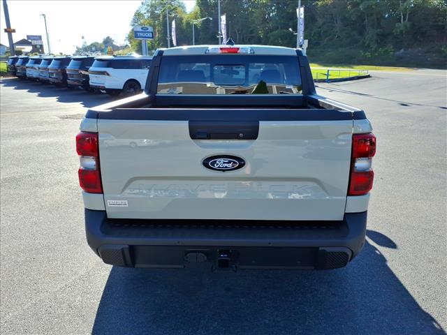 2025 Ford Maverick Lariat photo 3