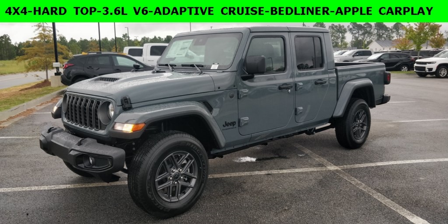 2025 Jeep Gladiator Sport S's photo