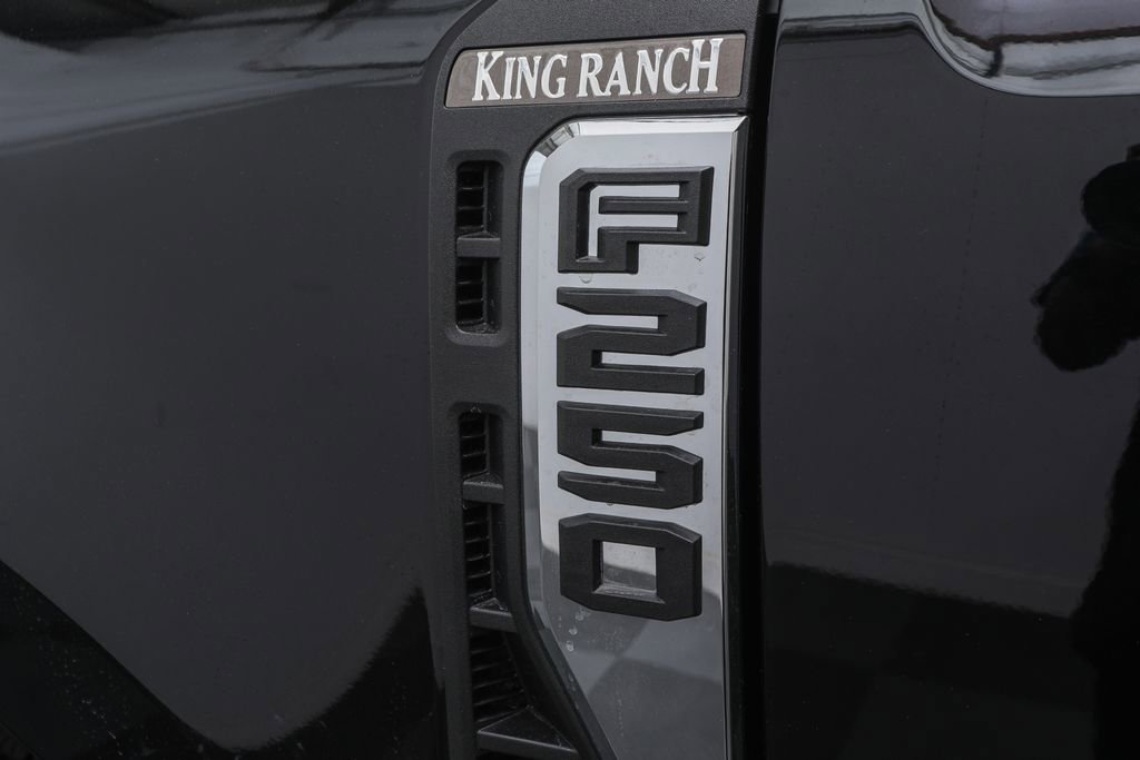 2026 Ford F-250 King Ranch photo 6