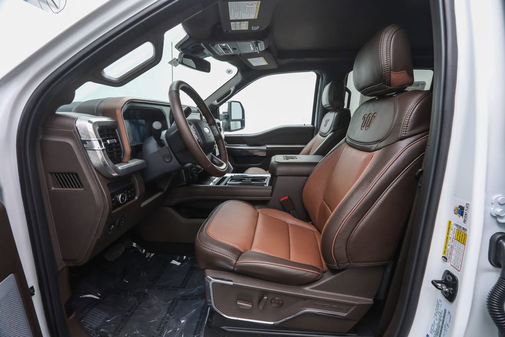 2026 Ford F-250 King Ranch photo 8