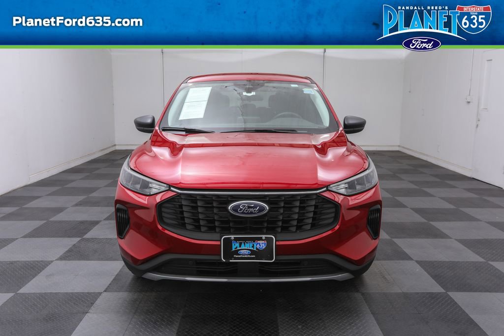 2025 Ford Escape Active photo 2