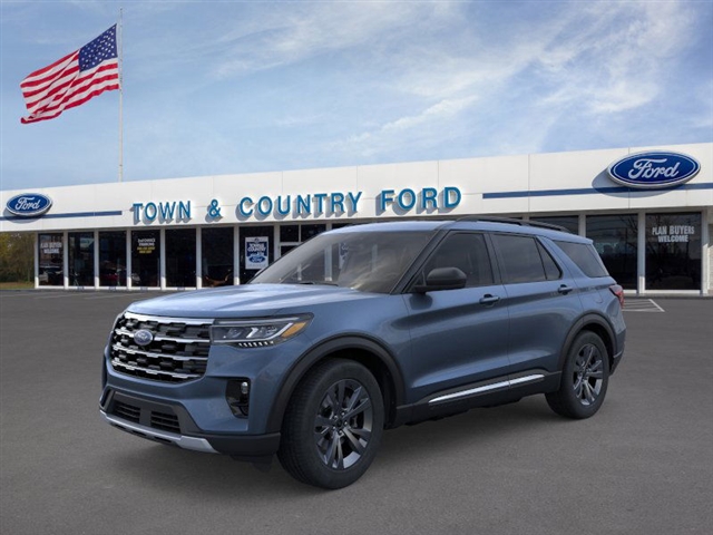 2025 Ford Explorer photo 4