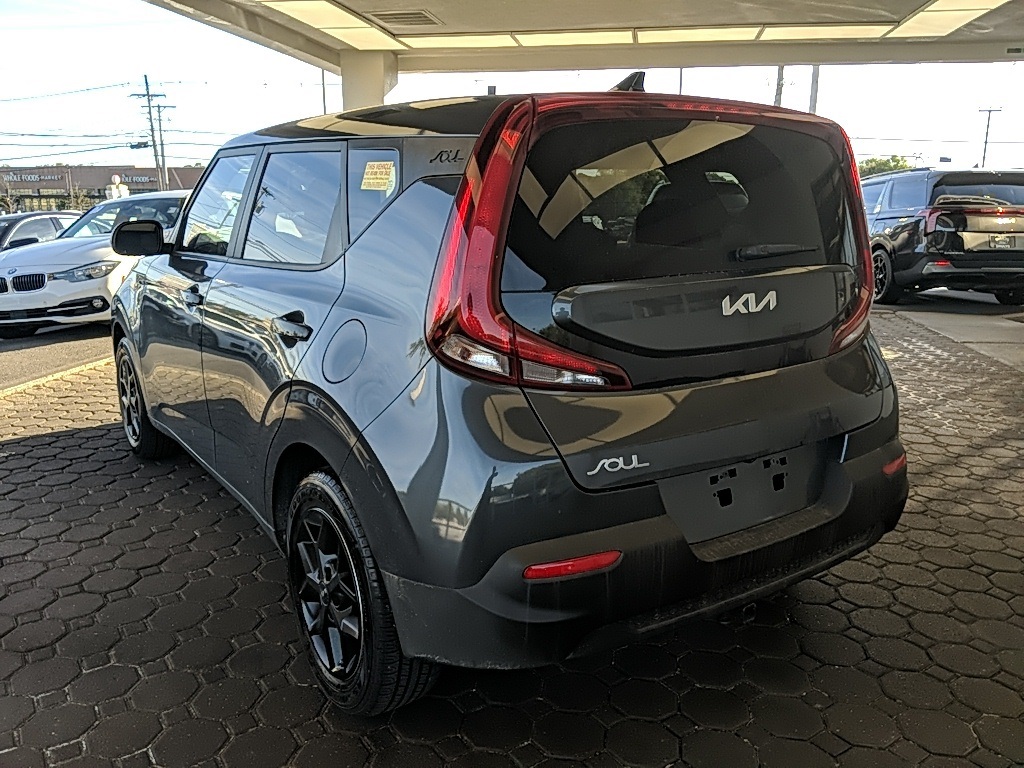 2022 Kia Soul S photo 4