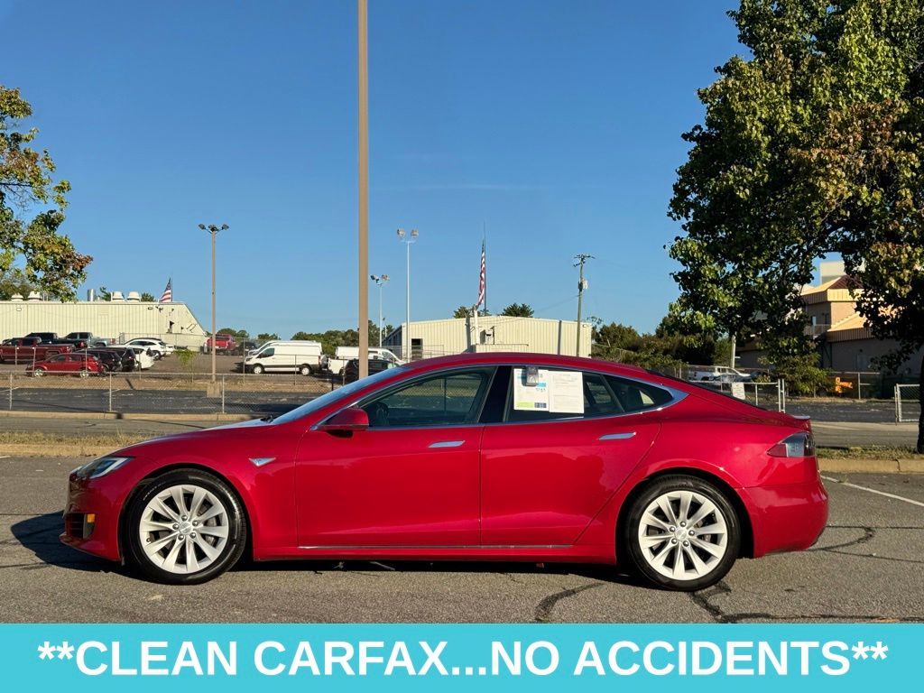 2016 Tesla Model S 90D photo 4