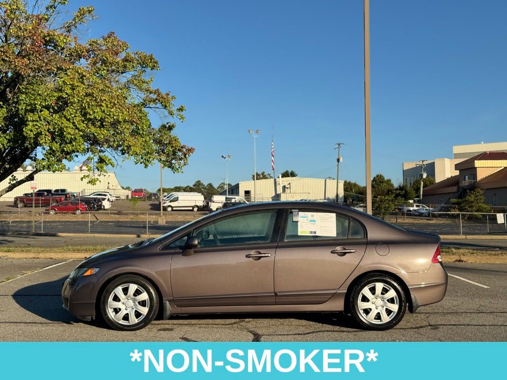 2010 Honda Civic LX photo 3