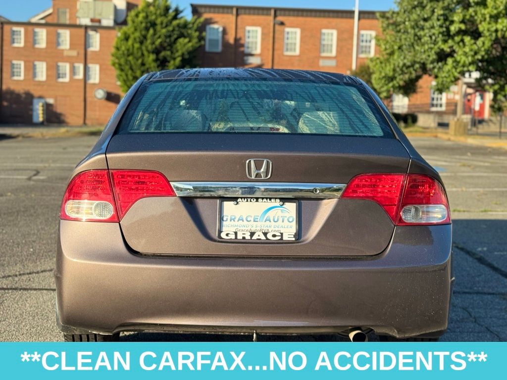 2010 Honda Civic LX photo 5