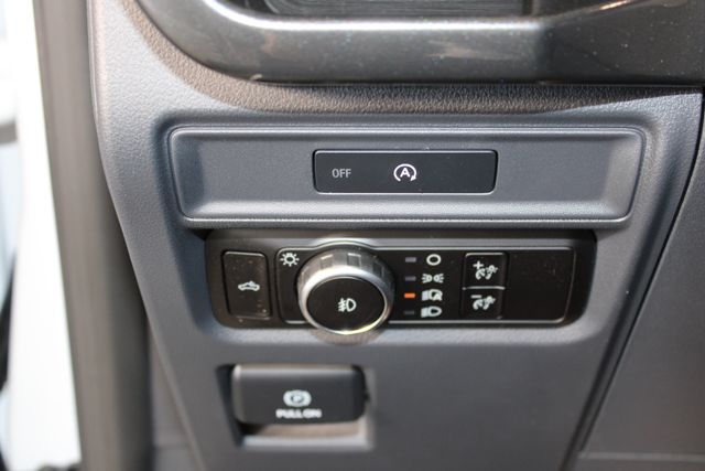 2025 Ford F-150 STX photo 11