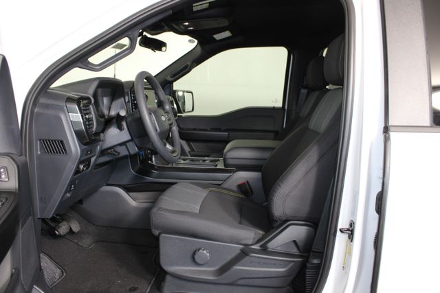 2025 Ford F-150 STX photo 12