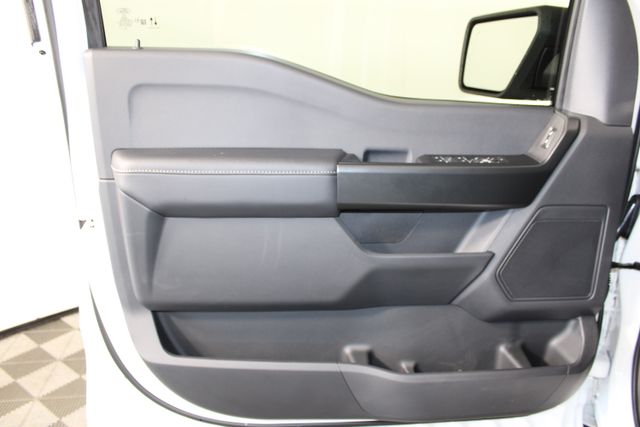 2025 Ford F-150 STX photo 13