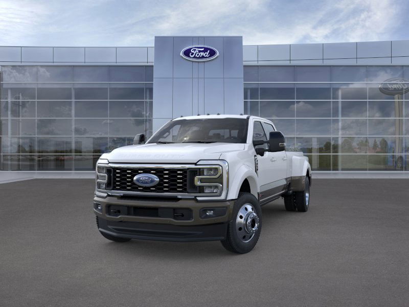2026 Ford F-450 King Ranch photo 2