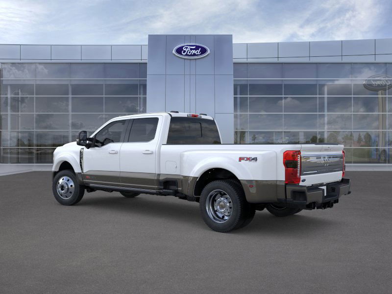 2026 Ford F-450 King Ranch photo 4