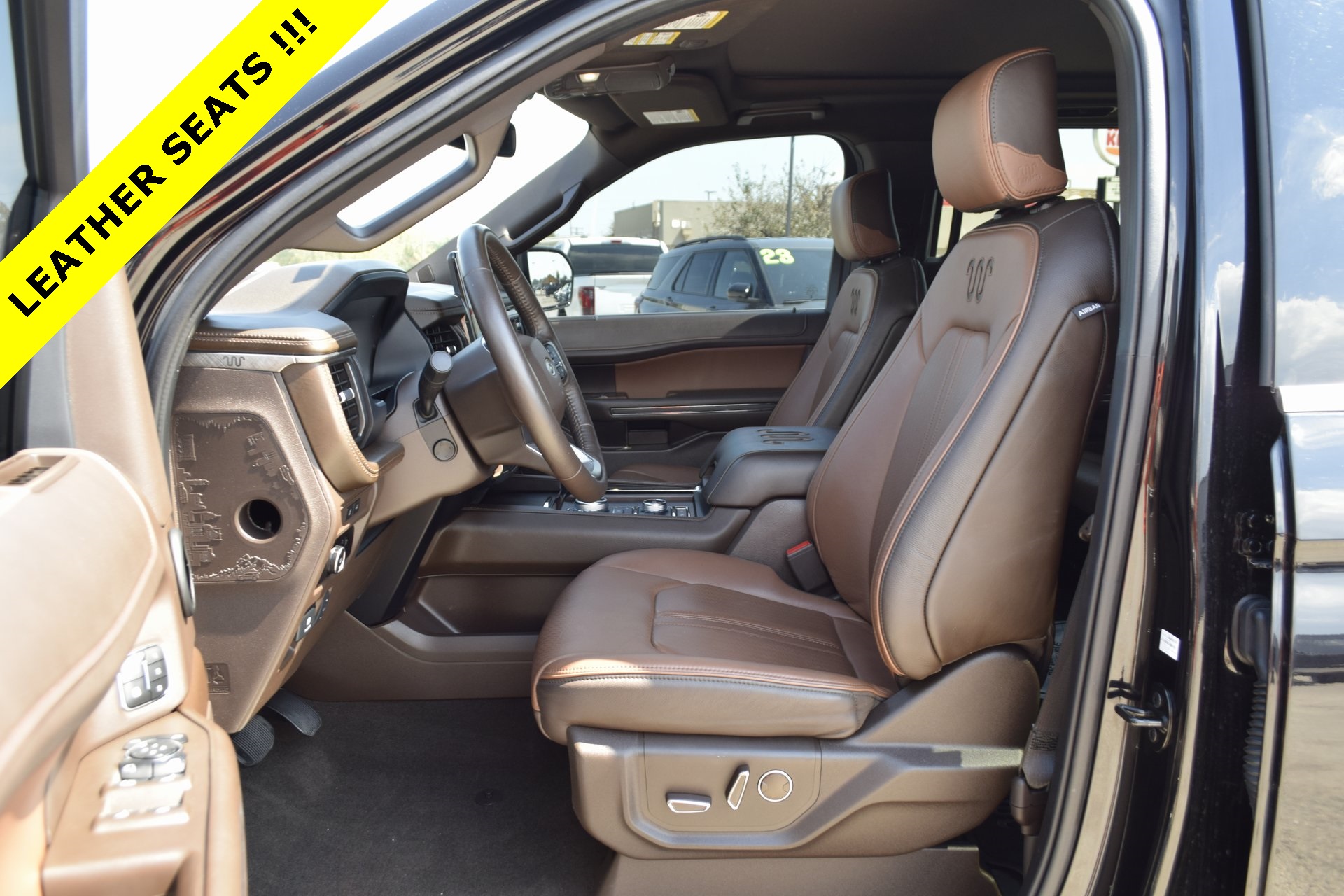 2023 Ford Expedition MAX King Ranch photo 3