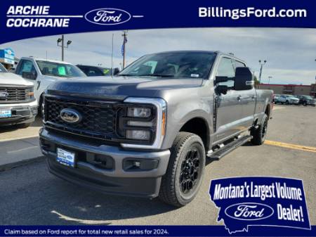 2026 Ford Super Duty F-350 SRW XLT