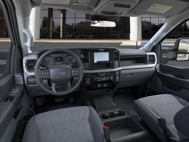 2025 Ford F-550 XL photo 8