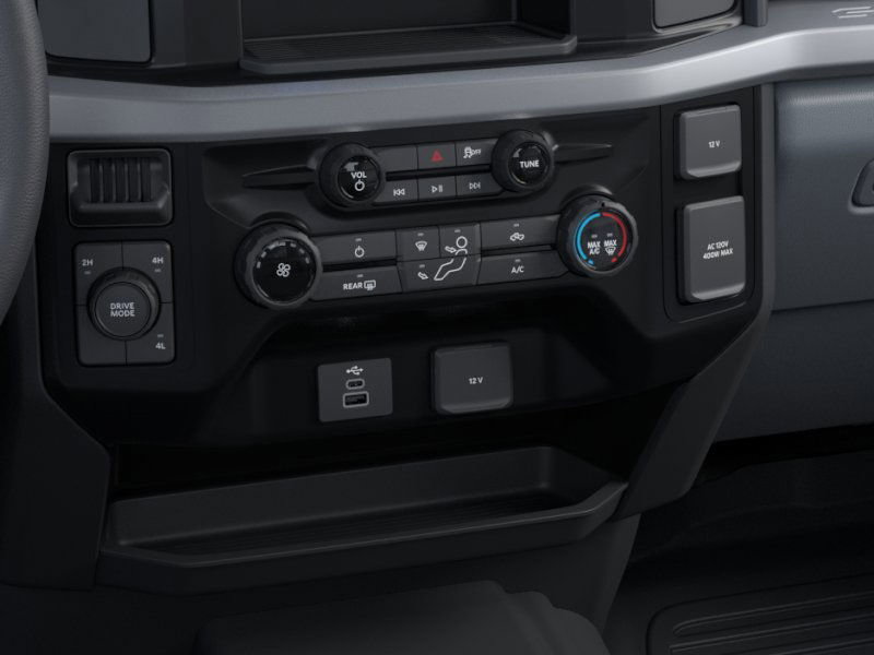 2025 Ford F-550 XL photo 12