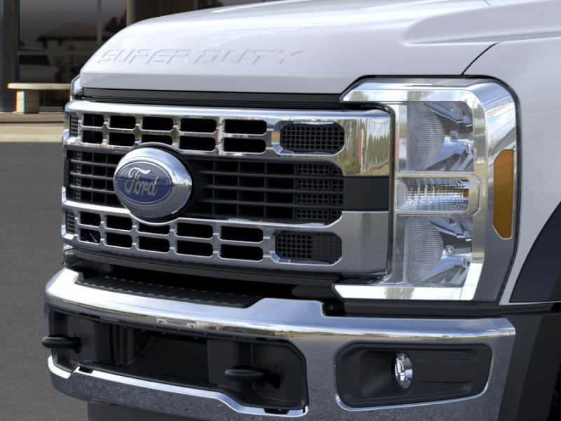 2025 Ford F-550 XL photo 14