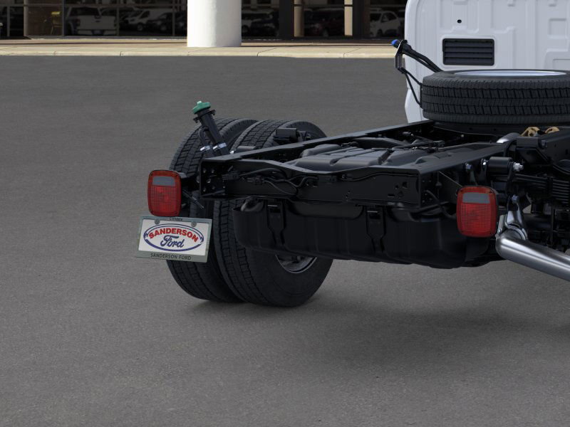 2025 Ford F-550 XL photo 18