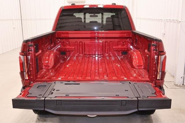 2024 Ford F-150 Lariat photo 30