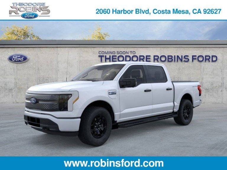 2025 Ford F-150 Lightning XLT
