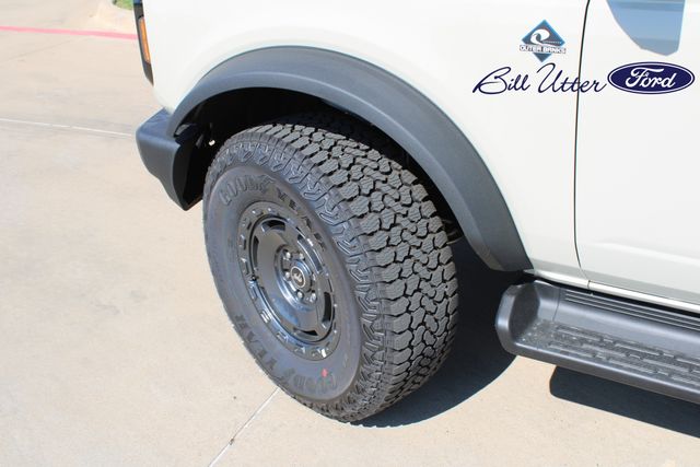 2025 Ford Bronco Outer Banks photo 5