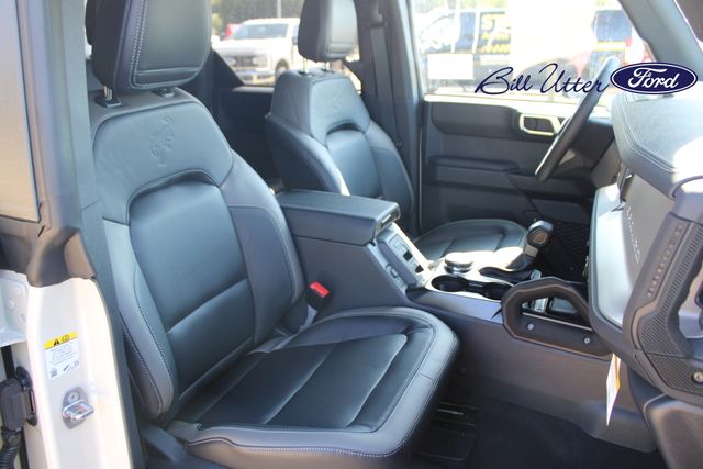 2025 Ford Bronco Outer Banks photo 7