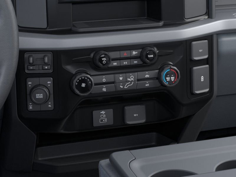 2026 Ford F-350 photo 12