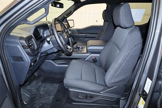 2024 Ford F-150 XLT photo 11