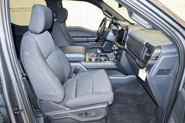 2024 Ford F-150 XLT photo 14