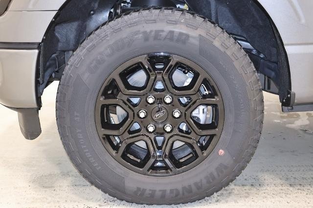 2024 Ford F-150 XLT photo 28