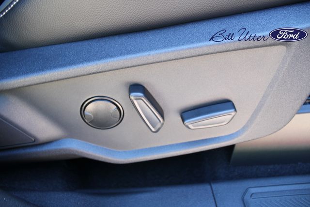 2025 Ford Bronco Outer Banks photo 7
