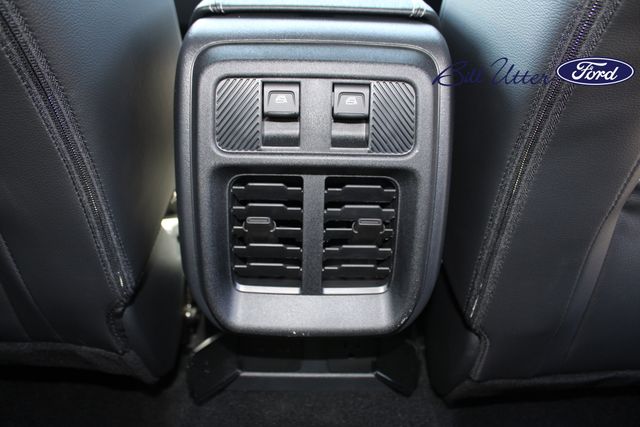 2025 Ford Bronco Outer Banks photo 9