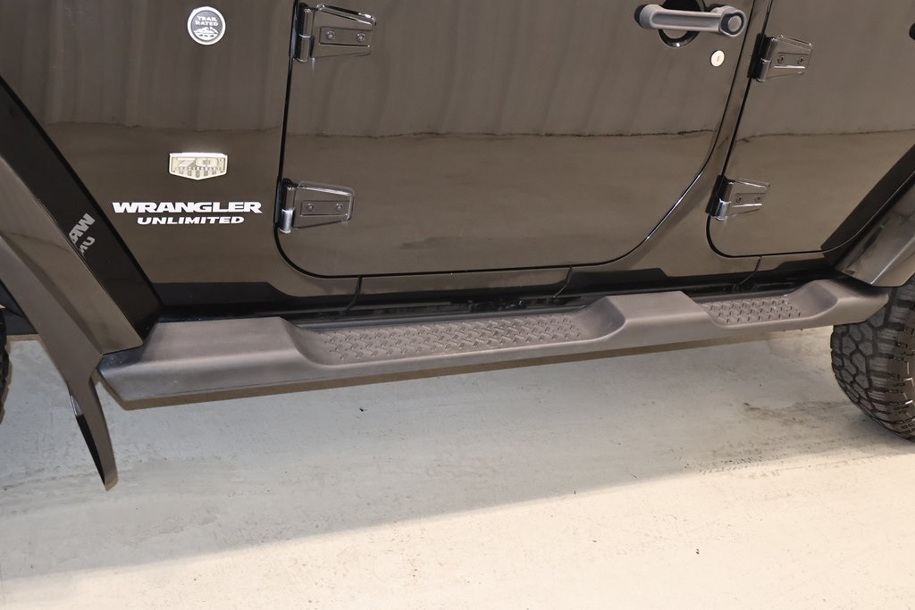2011 Jeep Wrangler Anniversary Edition photo 27