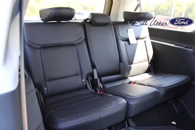 2025 Ford Expedition MAX Platinum photo 7