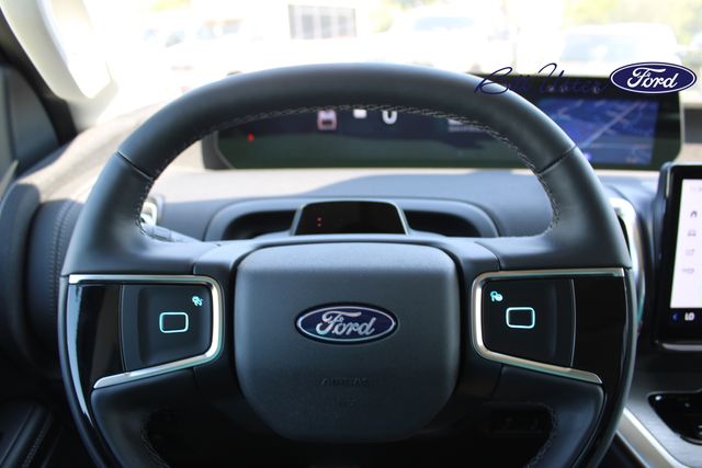 2025 Ford Expedition MAX Platinum photo 15