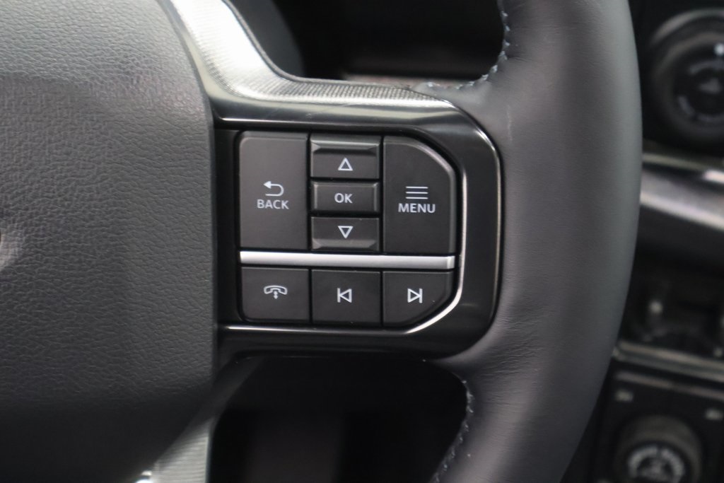 2025 Ford F-150 Platinum photo 19