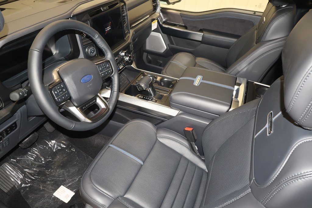 2025 Ford F-150 Platinum photo 26