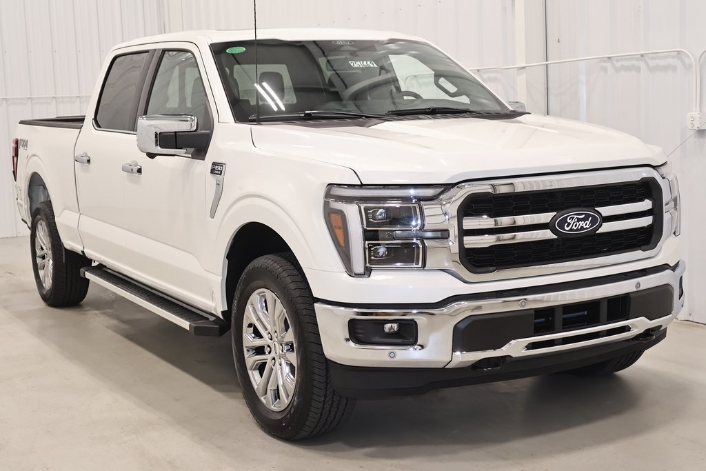2025 Ford F-150 Lariat photo 2