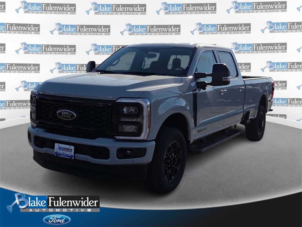 2026 Ford F-350 Super Duty Lariat's photo