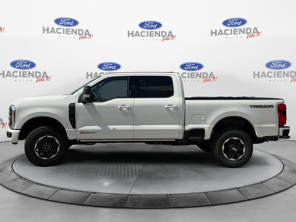 2026 Ford F-250 photo 2