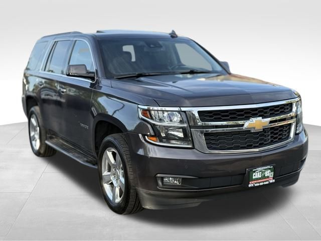 2016 Chevrolet Tahoe LT photo 3
