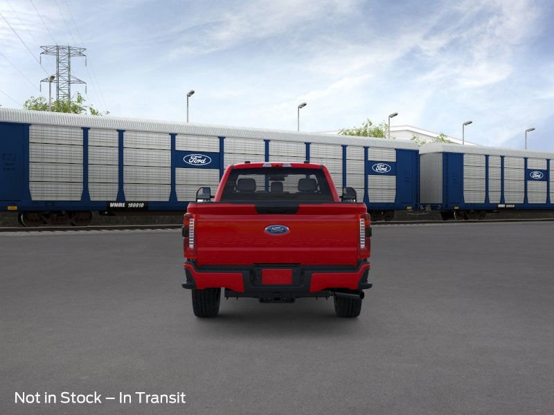 2026 Ford F-350 photo 4